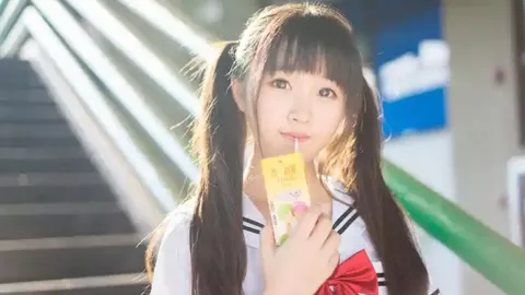 张昊玥再指控虞书欣